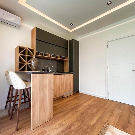 B&B Lovac Hasa 2 Улцинь Екстер'єр фото