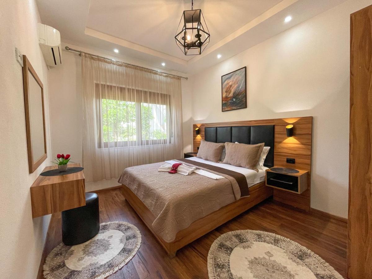 B&B Lovac Hasa 2 Улцинь Екстер'єр фото