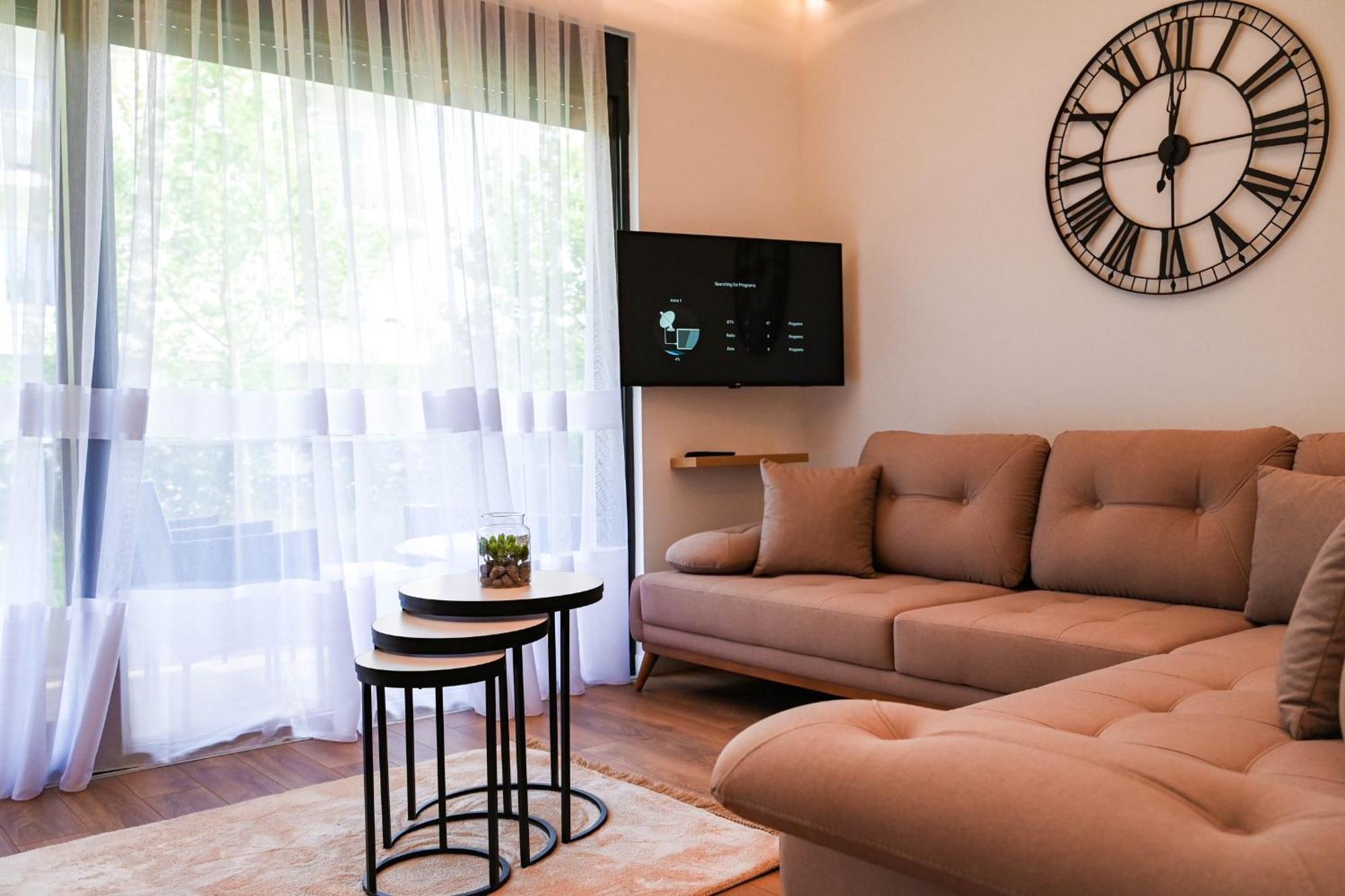 B&B Lovac Hasa 2 Улцинь Екстер'єр фото